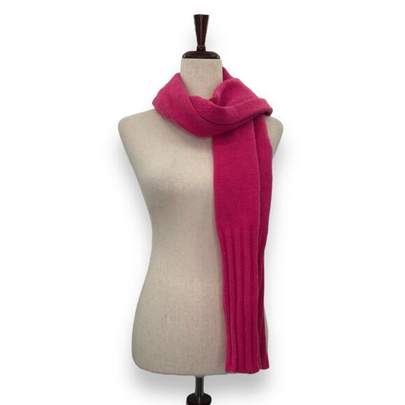 NEW On 34th Hot Pink Knit Scarf Ribbed Knit Rectangle Neck Wrap Winter - Picture 6 of 9